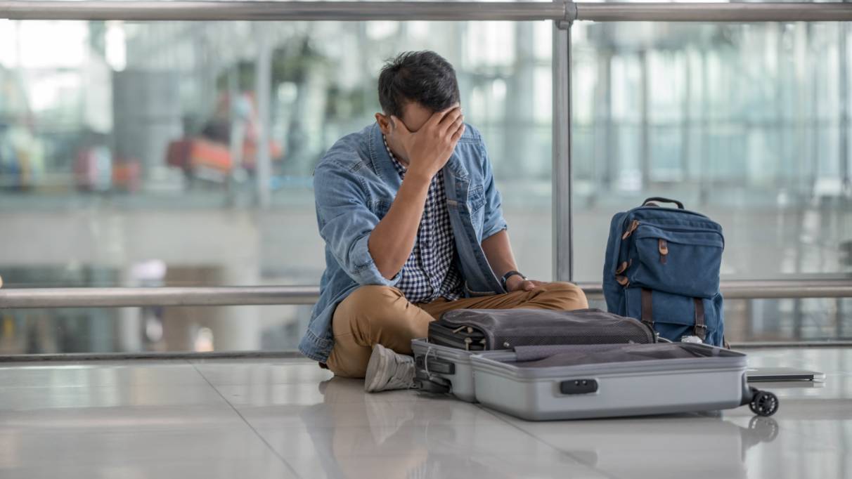 Man in airport distressed to have lost something