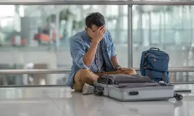 Man in airport distressed to have lost something