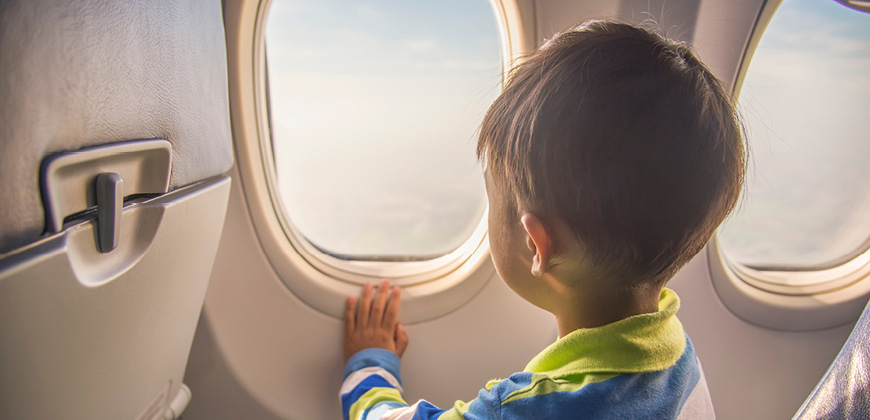 Top Tips For Flying With A Baby Or Toddler Post Office - Do Toddlers Need Booster Seats On Airplanes